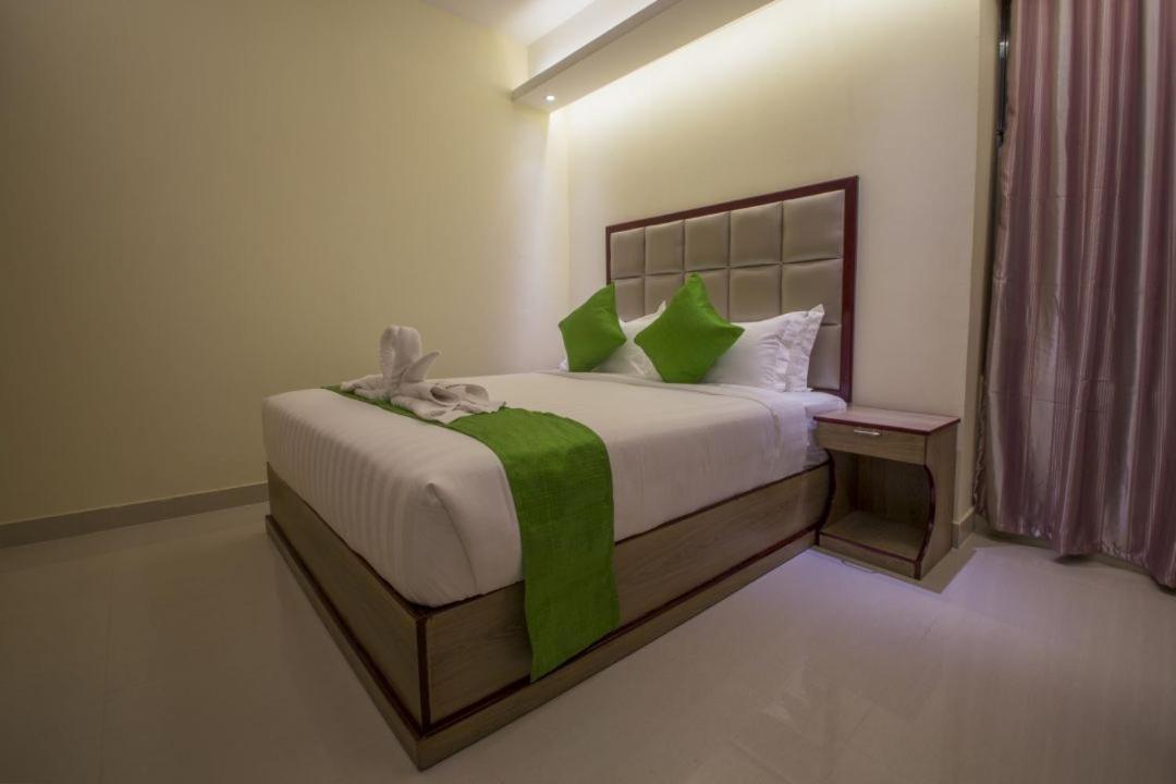 Hotel Mira Garden Sylhet Exterior foto
